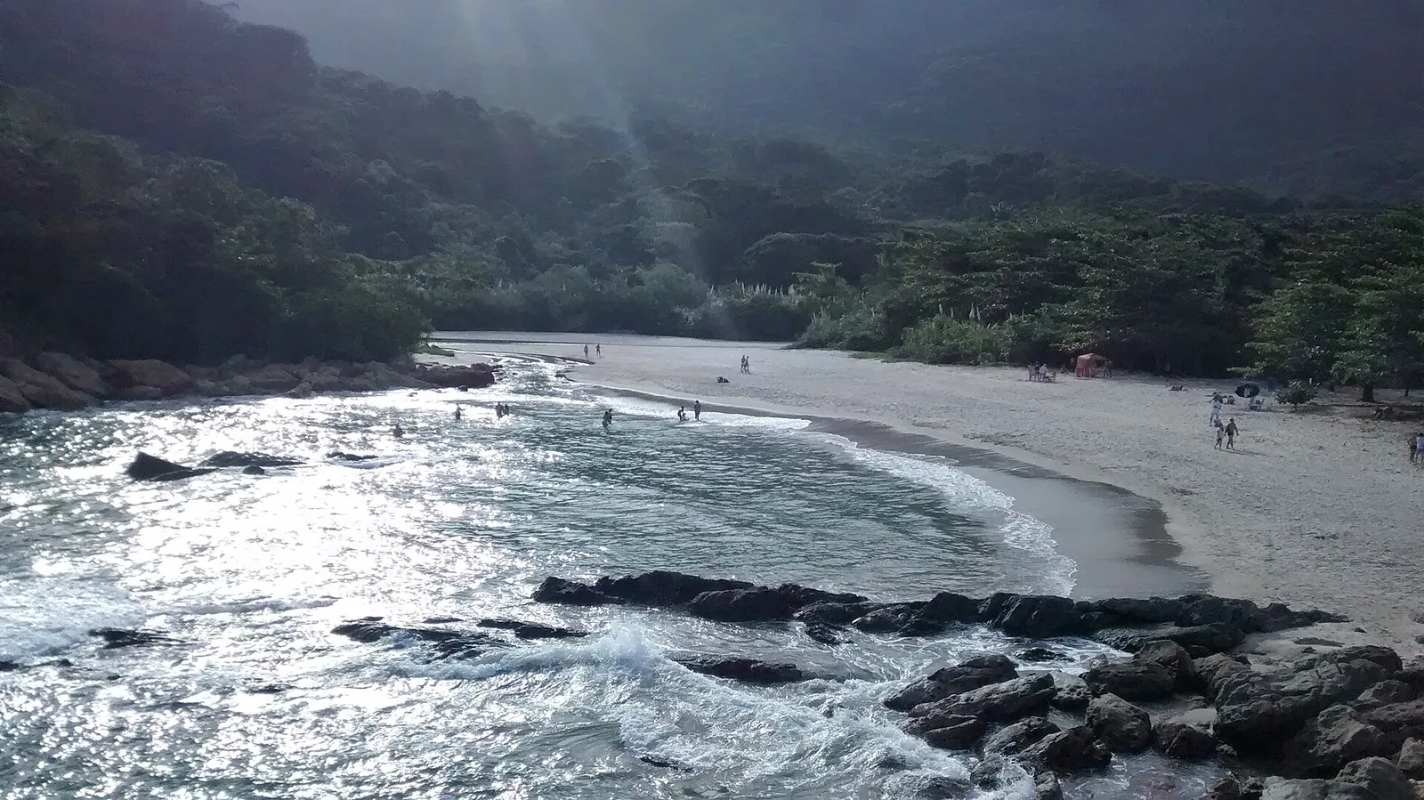 Trindade, on the Rio side of the state line, makes a natural first or last stop on a day heading south.
